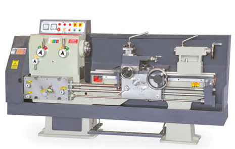 All Geared Heavy Duty Lathe Machines