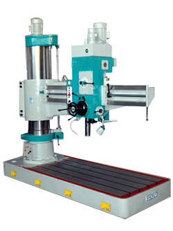 Heavy duty radial drilling machine